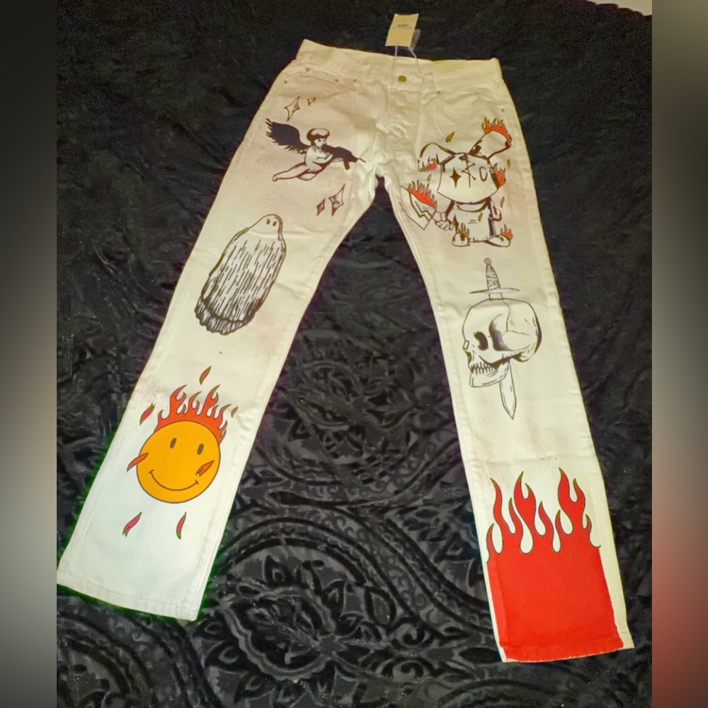 MNML Jeans Sz 32 New with tags
